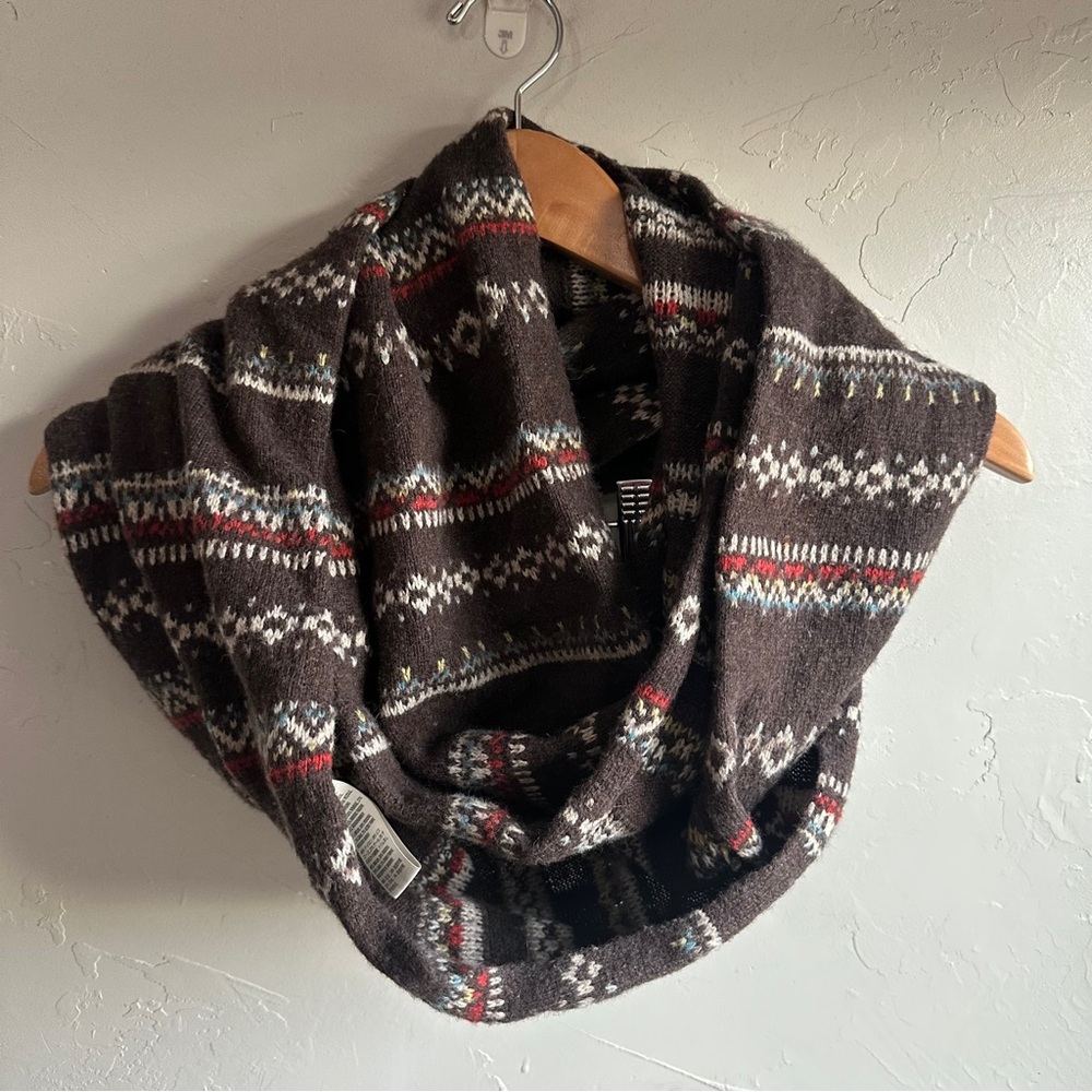 Hollister Fair Isle Cozy Knit Infinity Scarf Boho Winter Brown 32”x11”